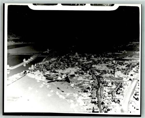 37671 W3470 Lüchtringen FOTO KEINE AK Fliegeraufnahme Negativ des Ortes Foto Original aus Archiv eines Ansichtskartenverlags Ort handschriftlich
