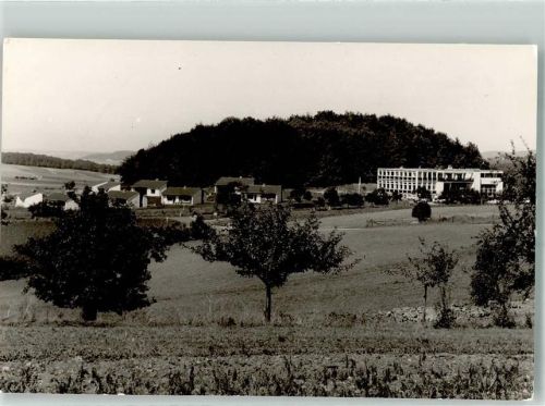 36145 W6417 Hofbieber FOTO KEINE AK Appartementhaus und Ferienbungalows Foto Original aus Archiv eines Ansichtskartenverlags Ort handschriftlich