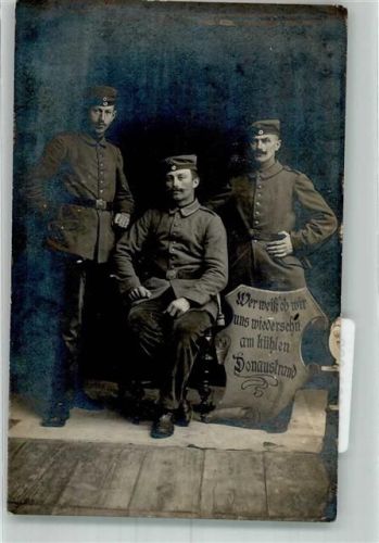 Neu-Ulm Gruppenfoto Uniform WK I Ort lt. Fotograf