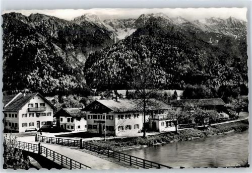 Eschenlohe Blick mit Hoher Kiste