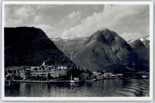 Balestrand Balholmen - Hotel, Koiknes Hotel, See, Berge