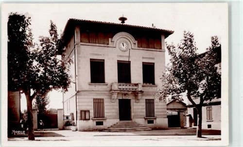 Rognac La Mairie et les Ecoles
