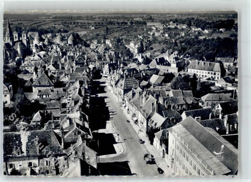 Semur-en-Auxois Fliegeraufnahme