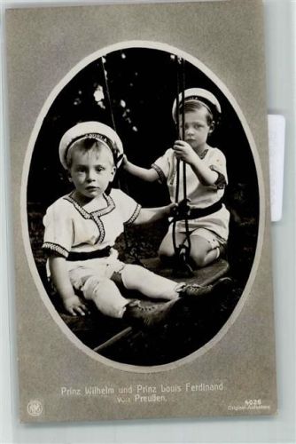 Prinz Wilhelm Matrosenanzug Schaukel