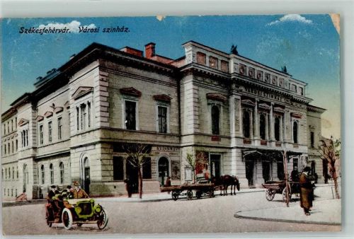 Szekesfehervar Auto Kutsche Theater Auto