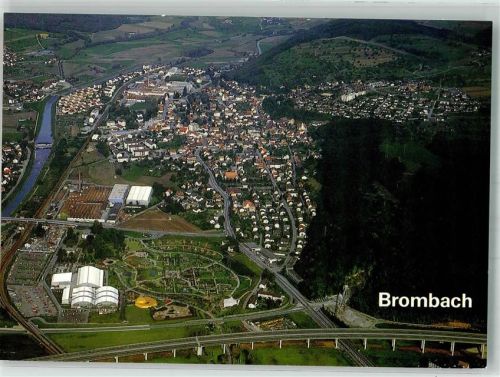 Brombach Fliegeraufnahme vom Ort mit Autobahn A98 und Impulsiv Freizeitcenter