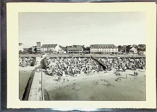 Duhnen Foto montiert auf Karton Strand mit Hotels Fotograf Otto Schulze