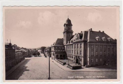 Geyer Geyer mit Markt und Rathaus gelaufen von 1937. Leicht bügig, sonst gut erhalten