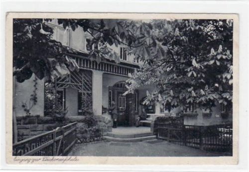 Moritzburg Moritzburg mit Eingang zur Diakonenschule ungelaufen Leicht bügig, leicht fleckig, sonst gut erhalten.