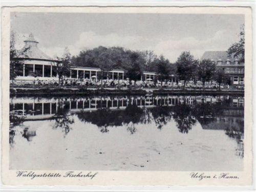 Uelzen Uelzen. Waldgaststätte Fischerhof gelaufen, 1939 kleiner Knick oben links, unten rechts und am linken Rand in der Mitte, sonst gut erhalten