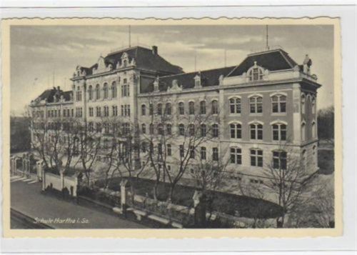 Hartha Hartha mit Schule gelaufen von 1937. Gute Erhaltung.