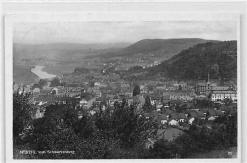 Merzig Merzig. ein Blick vom Schwarzenberg auf die Stadt gelaufen. Leichter Stempeldurchdruck, leicht bügig, sonst gut erhalten