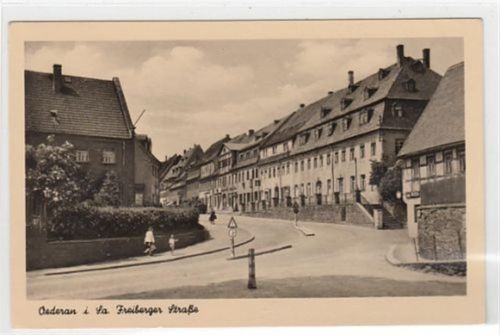 Oederan Oederan in Sachsen. Freiberger Straße gelaufen, 1954. Leichter Schrift- und Stempeldurchdruck, sonst gut erhalten