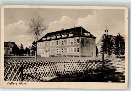 29328 W3105 Faßberg - Schule