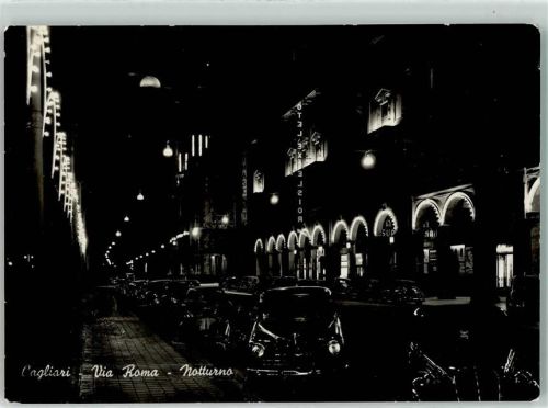 Cagliari Via Roma bei Nacht