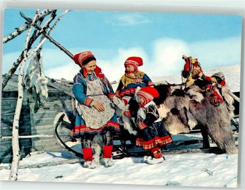Winter Samer Tracht Schlitten