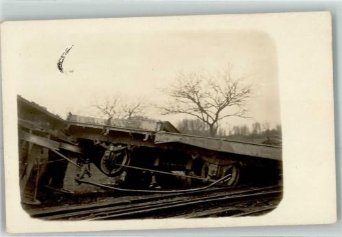 Zerstörter Waggon