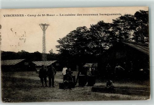 Vincennes 1916 Canp de St. Maur la cuisine des nouveaux baraquements
