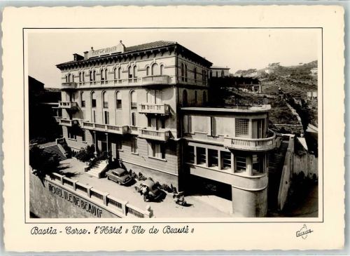 Bastia Hotel Ile de Beaute Oldtimer Motorroller