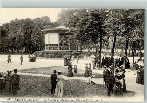 Saint-Quentin le Kiosque de Musique aux Champs Elysee