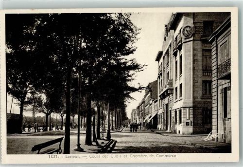 Lorient Cours des Quais et Chambre de Commerce Uhr Fahrrad Bank