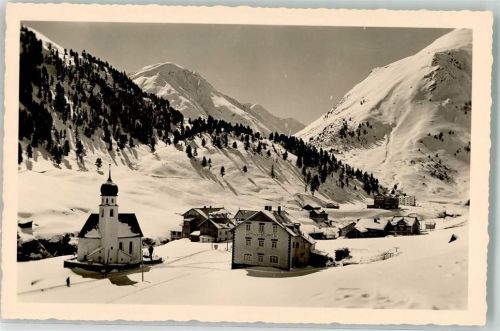 Vent Pfarrkirche hl. Jakobus und Gasthaus Zur Wildspitze