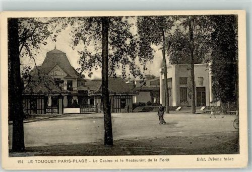 Le Touquet-Paris-Plage le Casino et le Restaurant de la Foret