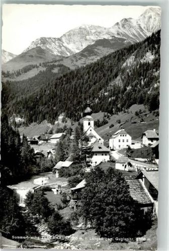 Zederhaus mit Pfarrkirche und Guglspitz