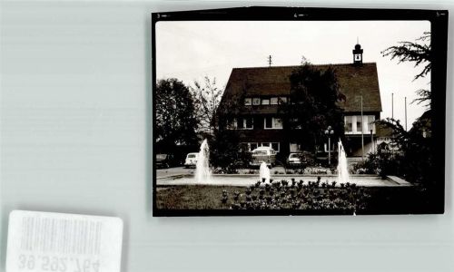 Neuenburg Parkanlage mit Rathaus Foto Original aus Archiv eines Ansichtskartenverlags Ort handschriftlich