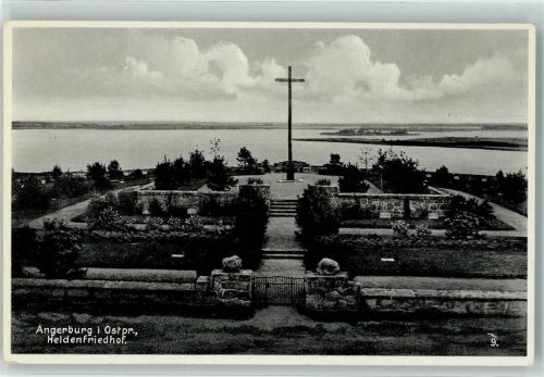 Angerburg Denkmal Heldenfriedhof