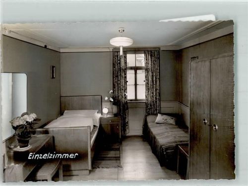 Spaichingen Hotel Osswald Einzelzimmer Bett Schrank Blumen Lampe Ort handschriftlich Foto Original aus Archiv eines Ansichtskartenverlags