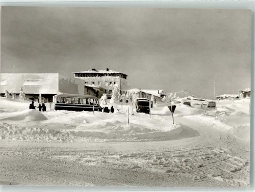 Wasserkuppe Winter Segelflugschule Omnibus LKW