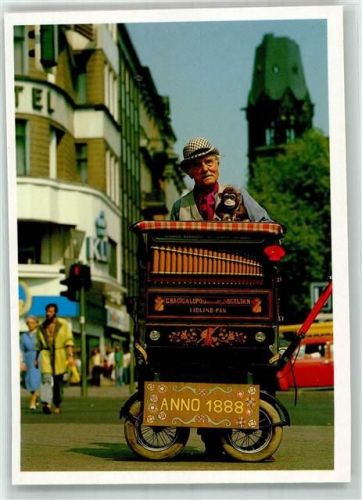 1898 Orgelspieler in Berlin