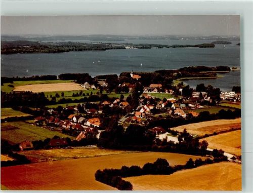 Bosau Fliegeraufnahme des Ortes mit der Petrikirche am Großen Plöner See Foto Original aus Archiv eines Ansichtskartenverlags Ort handschriftlich