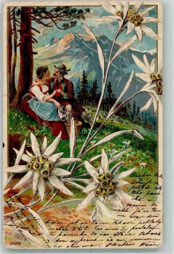 1904 Prägedruck Verliebte Paar in Tracht vor Hochgebirgskulisse