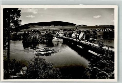 Saalburg mit Brücke Bleilochtalsperre und Fahrgastschiff