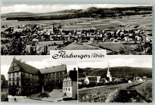 Fladungen mit St. Kilian Kirche Brunnen Rathaus Zehnthaus Schlossmuseum