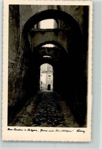 Laufen Gasse mit Schwibbögen