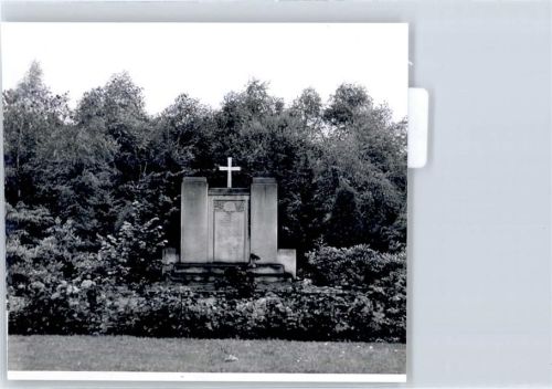 Eystrup Fotoabzug, Ehrenmal
