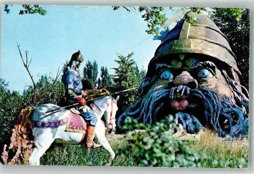 Figurengruppe in einem Kinderpark in Simferopol nach dem Gedicht von Puschkin Ruslan und Ljudmila