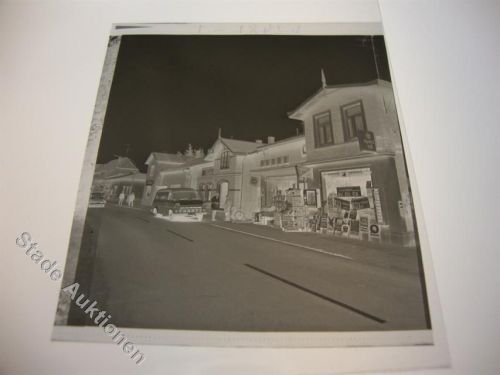 Schenefeld Handlung, Auto, Negativ