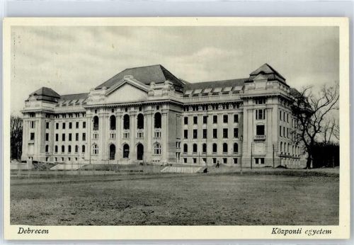 Debrecen Központi egyetem