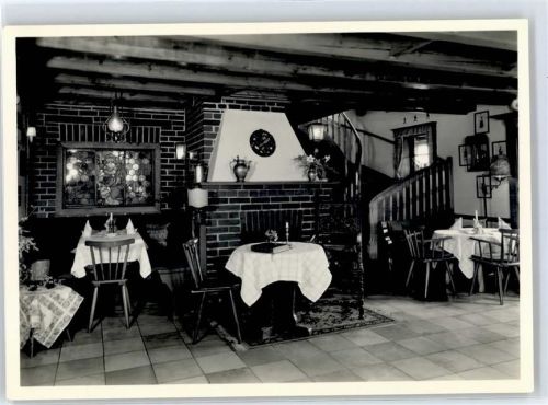 Neu-Isenburg Gasthaus Hofgut Neuhof Gutsschänke Diele mit Kamin