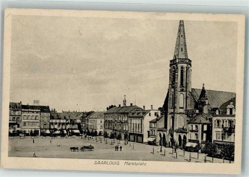 Saarlouis Marktplatz mit Kirche St. Ludwig