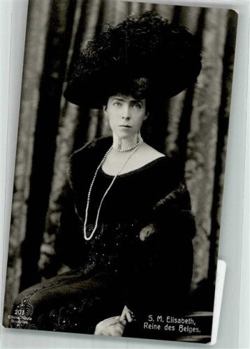 Portrait von Königin Elisabeth Hutmode