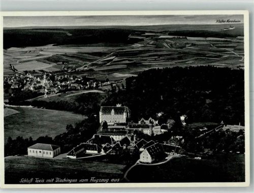 Dischingen Fliegeraufnahme von Schloss Taxis oberhalb des Ortes