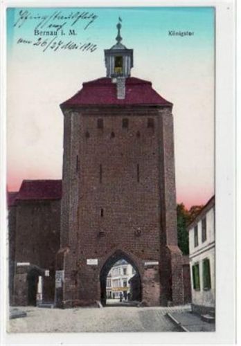 Bernau i.M.. Abgebildet ist das Königstor. Die Karte wurde 1912 beschrieben und vermutlich im Umschlag verschickt. Gute Erhaltung.