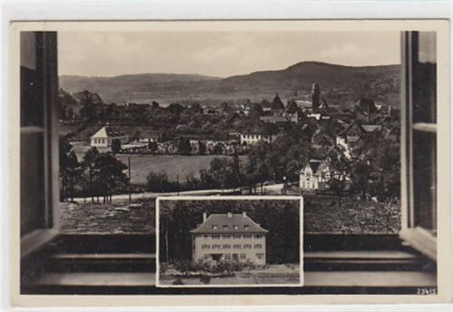 Weismain. Totalansicht durch ein geöffnetes Fenster gesehen Gausschule. Ungelaufen. Sehr gute Erhaltung.