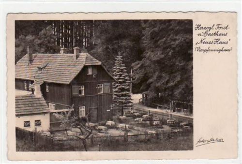 Fotokarte vom Herzogl. Forst u. Gasthaus ( Neues Haus ) - Vierpfennighaus bei Tambach gelaufen 1938. Gute Erhaltung.
