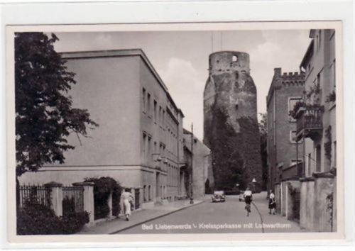 Bad Liebenwerda mit Kreissparkasse und Lubwartturm ungelaufen Gute Erhaltung.